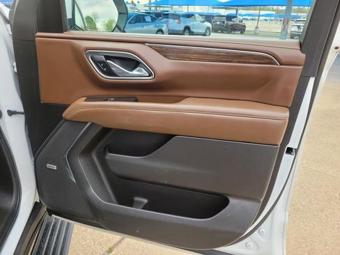 Certified 2023 Chevrolet Tahoe High Country RWD image 10
