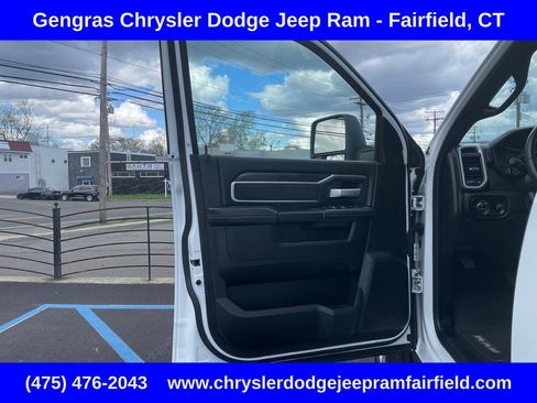Certified 2024 RAM 2500 Big Horn AWD/4WD image 30