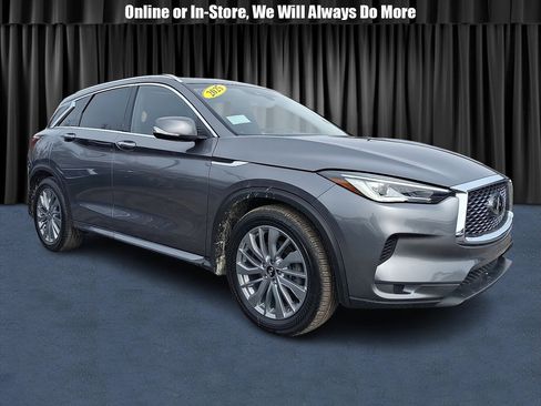 Used 2025 INFINITI QX50 Luxe image 1