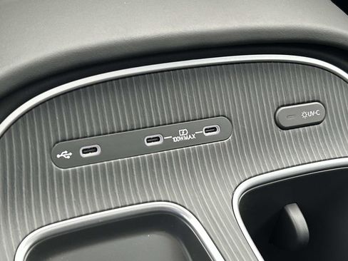 New 2026 Hyundai Palisade Calligraphy AWD/4WD image 37