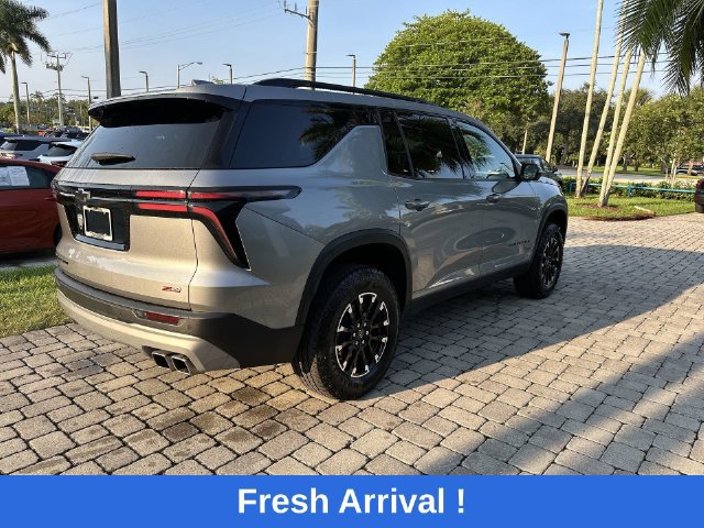 Used 2025 Chevrolet Traverse Z71 w/ Driver Confidence Package AWD/4WD image 38