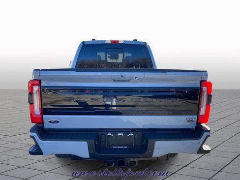 New 2026 Ford F250 Platinum w/ FX4 Off-Road Package AWD/4WD image 5