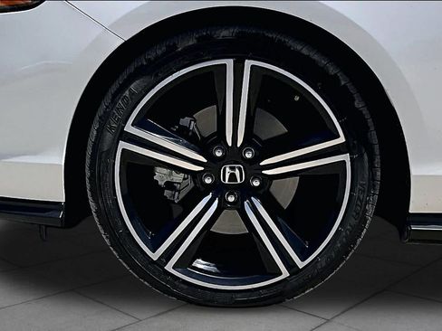 Used 2023 Honda Accord Sport image 19