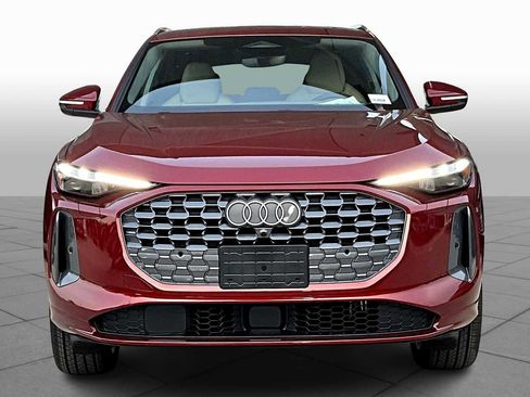 New 2025 Audi Q5 Premium Plus w/ Premium Plus image 3