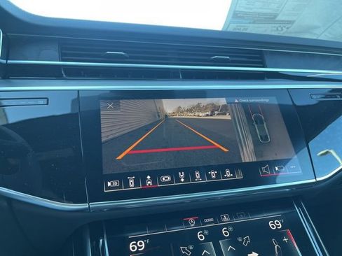 New 2025 Audi A8 L 3.0T image 9