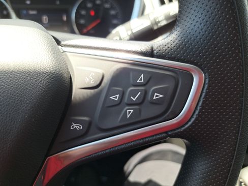 Used 2022 Chevrolet Equinox LS w/ LS Convenience Package FWD image 15