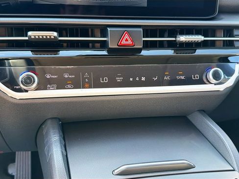 New 2026 Kia Sportage EX AWD/4WD image 15