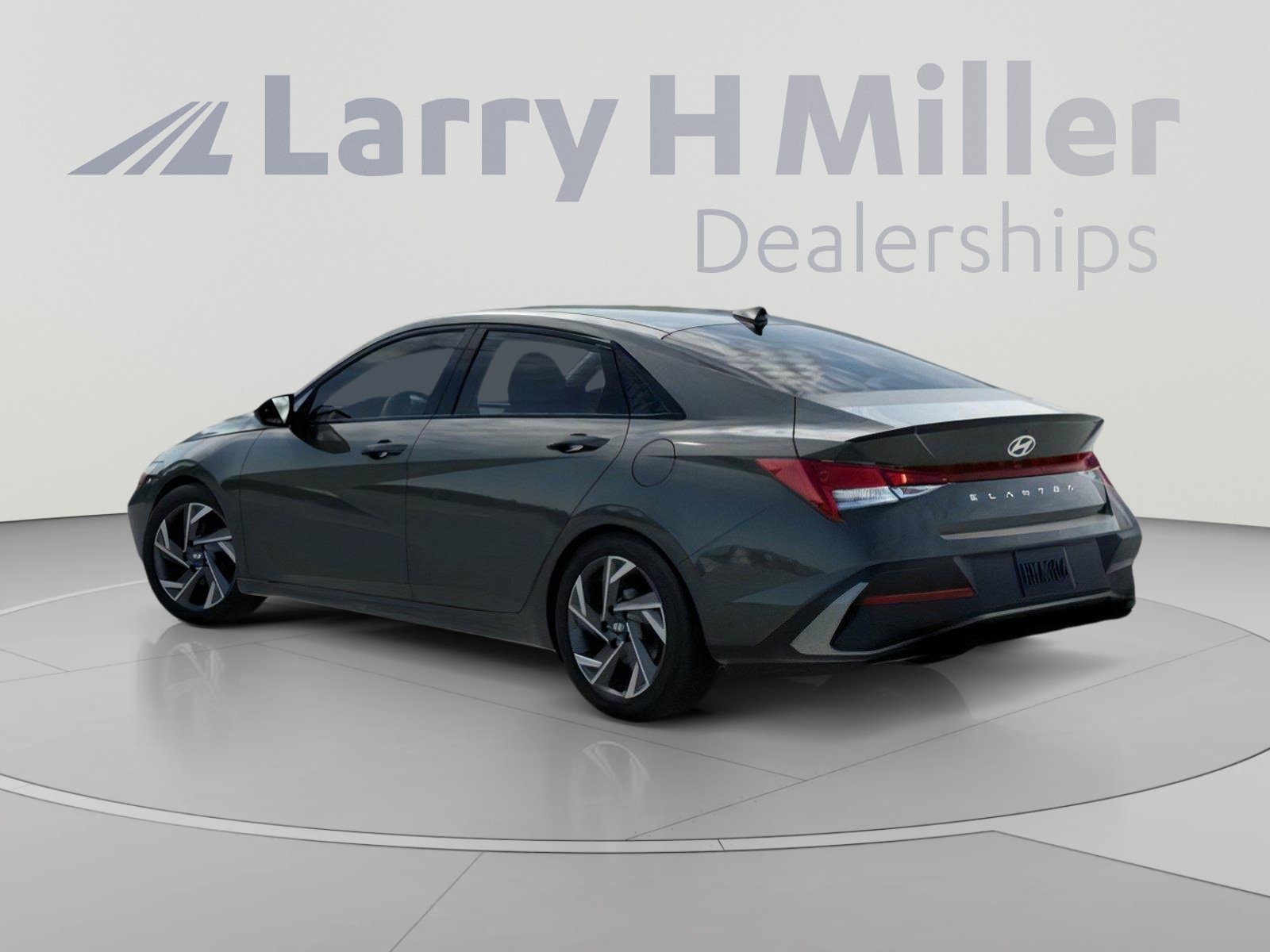 New 2026 Hyundai Elantra SEL Sport Premium FWD image 5