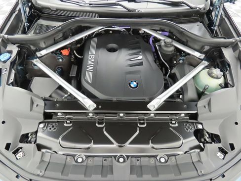 New 2026 BMW X7 xDrive40i w/ Premium Package image 29