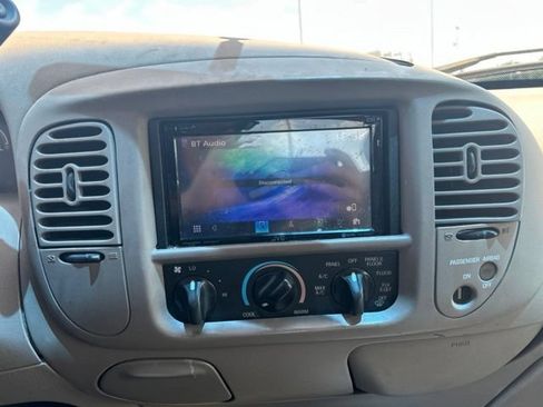 Used 2004 Ford F150 XL RWD image 23