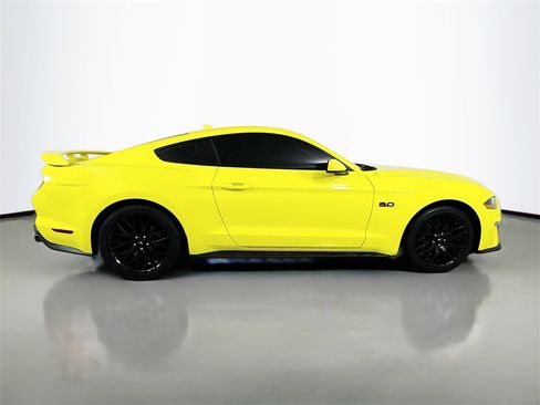 Used 2021 Ford Mustang GT Premium w/ GT Performance Package image 9
