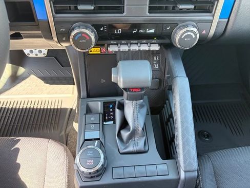 New 2026 Toyota 4Runner TRD Sport AWD/4WD image 15