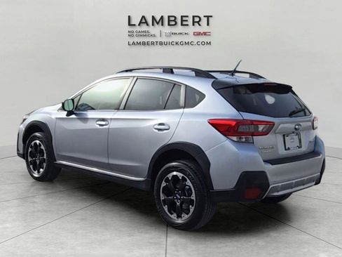 Used 2023 Subaru Crosstrek 2.0i image 3
