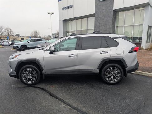 Used 2024 Toyota RAV4 XLE Premium w/ Weather Package image 8