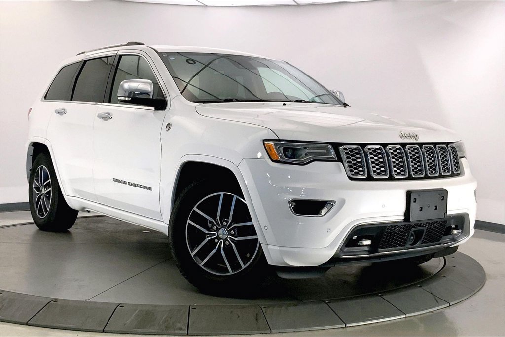 Used 2018 Jeep Grand Cherokee Overland AWD/4WD image 1