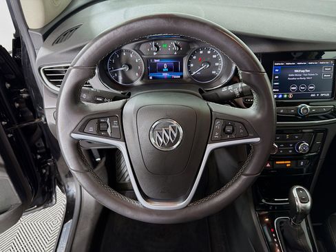 Used 2022 Buick Encore Preferred w/ Safety Package image 13