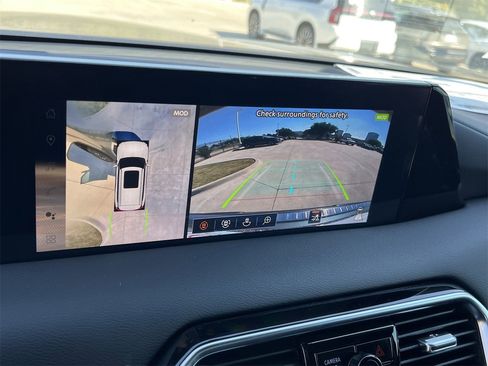 New 2026 Nissan Armada SL w/ Captain's Chari Seat Package image 12