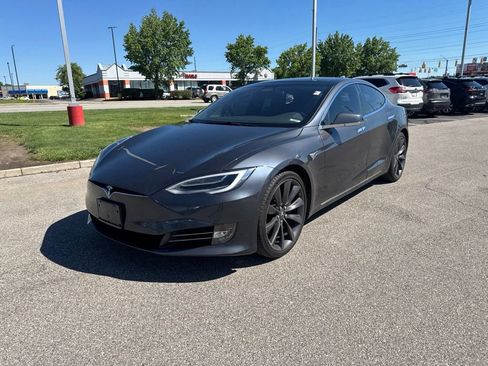 Used 2016 Tesla Model S 75D AWD/4WD image 3
