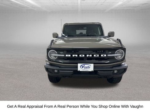 Used 2025 Ford Bronco Outer Banks AWD/4WD image 5