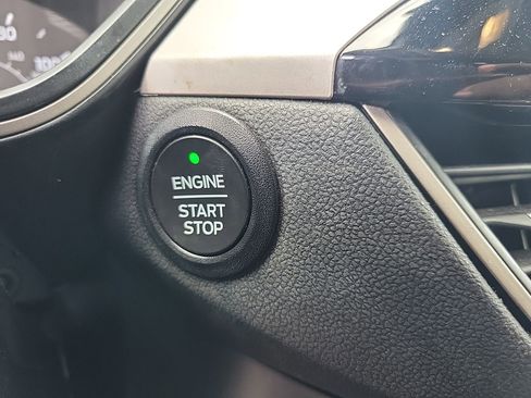 Used 2022 Ford Escape SE w/ Convenience Package image 34