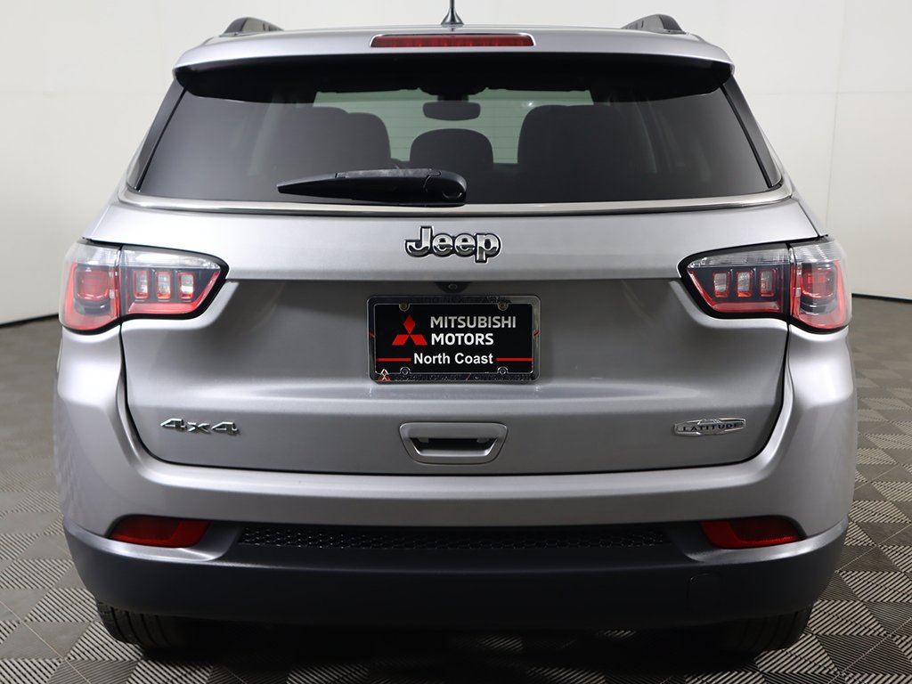 Used 2018 Jeep Compass Latitude AWD/4WD image 9