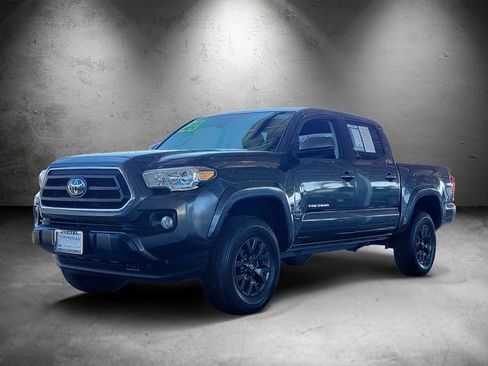 Used 2023 Toyota Tacoma SR5 RWD image 5