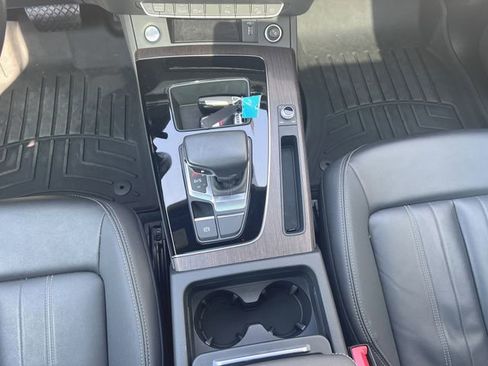 Used 2022 Audi Q5 2.0T Premium image 28