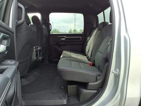 New 2026 RAM 1500 Big Horn AWD/4WD image 30