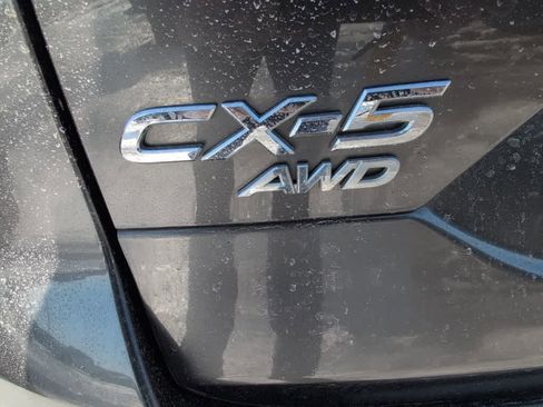 Used 2017 MAZDA CX-5 Touring image 6