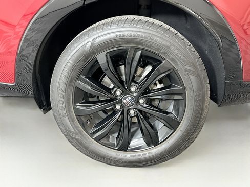 Used 2025 Buick Envista Sport Touring w/ Convenience I Package FWD image 11