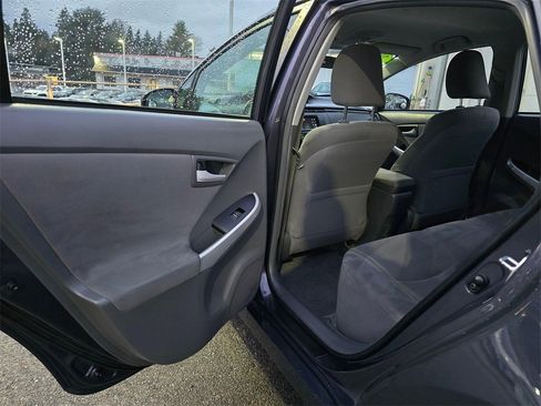 Used 2011 Toyota Prius Two image 15
