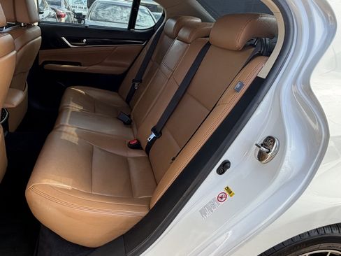 Used 2013 Lexus GS 350 w/ Luxury Pkg RWD image 7