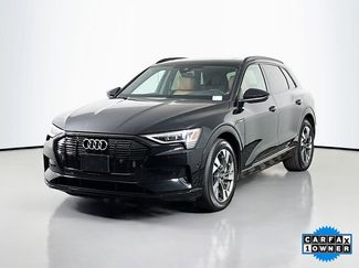 Used 2022 Audi e-tron Premium w/ Convenience Plus Package video 3