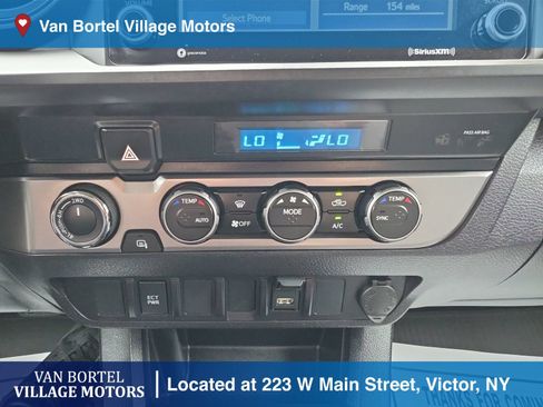 Used 2021 Toyota Tacoma SR AWD/4WD image 19