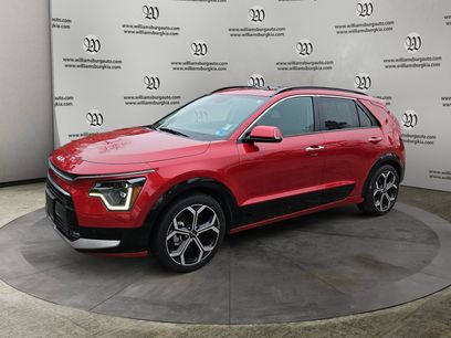Used 2023 Kia Niro SX Touring