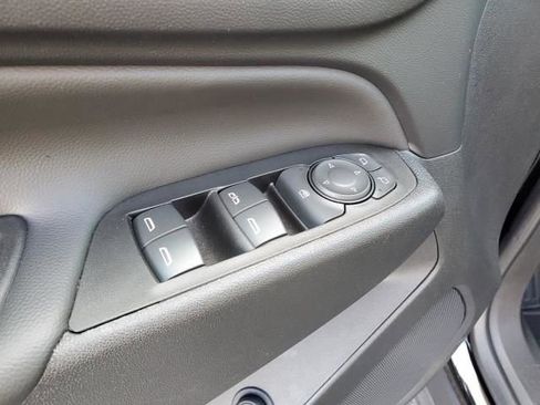 Certified 2022 Chevrolet Equinox LT image 11