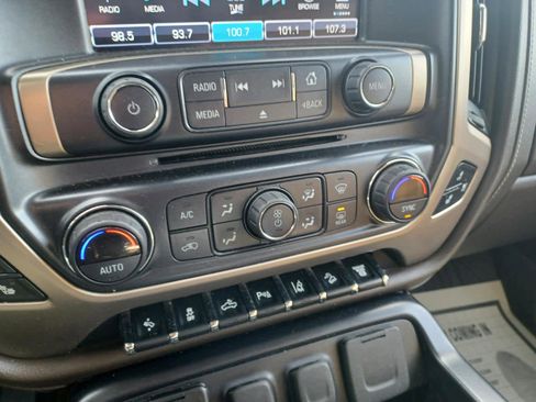 Used 2019 GMC Sierra 2500 Denali w/ Duramax Plus Package image 14