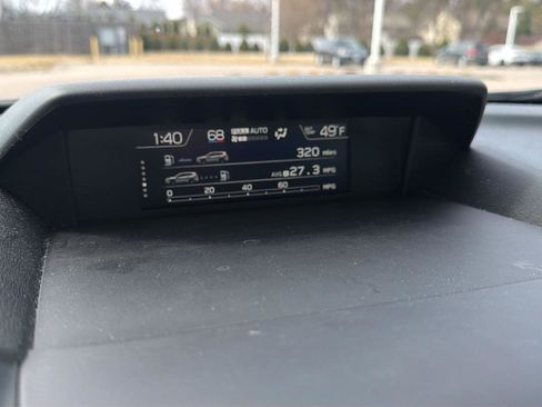 Used 2020 Subaru Forester Premium image 19