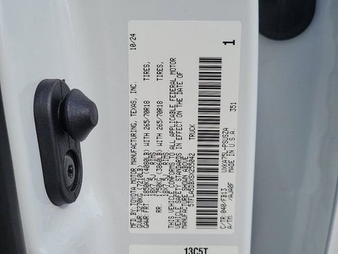 New 2025 Toyota Tundra SR5 image 32