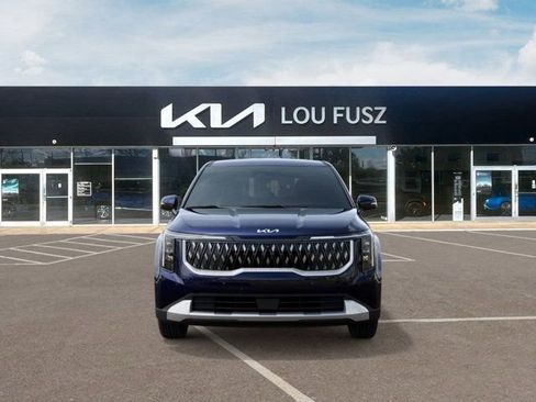 New 2026 Kia Carnival EX image 2