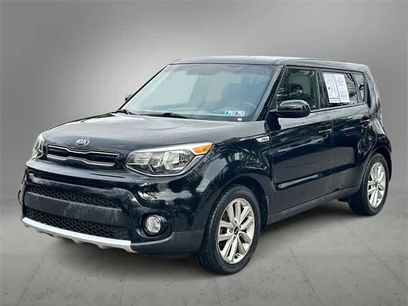 Used 2017 Kia Soul + w/ UVO Package