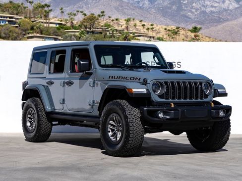 Used 2024 Jeep Wrangler Unlimited Rubicon 392 AWD/4WD image 2