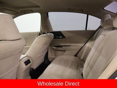 Used 2015 Honda Accord EX image 29