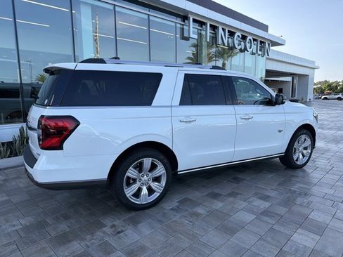 Used 2024 Ford Expedition Max King Ranch AWD/4WD image 2