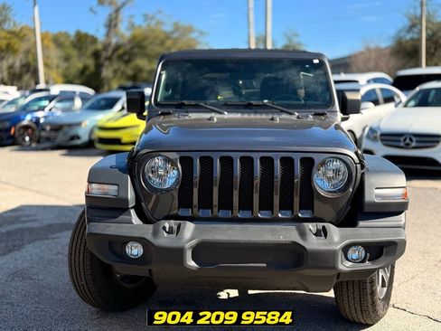 Used 2023 Jeep Wrangler Unlimited Sport AWD/4WD image 10
