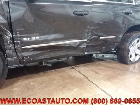 Used 2018 Chevrolet Tahoe LT w/ LT Signature Package image 16