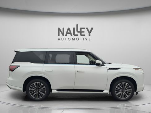 New 2026 INFINITI QX80 Luxe image 4