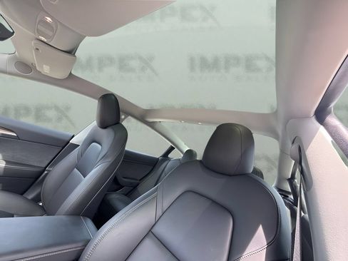 Used 2022 Tesla Model 3 Long Range AWD/4WD image 6