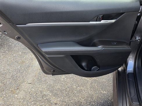 Used 2023 Toyota Camry XSE image 29
