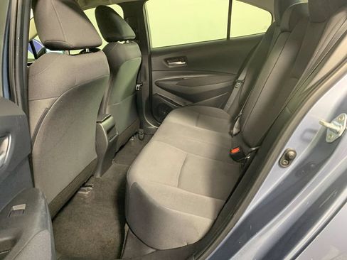 Used 2021 Toyota Corolla LE FWD image 31